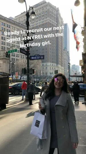 Emily H Barry OnlyFans Leaked Free Thumbnail Picture - #BxKPDVTACz