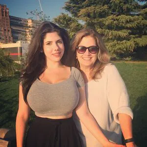 Emily H Barry OnlyFans Leaked Free Thumbnail Picture - #aGOovupPBg