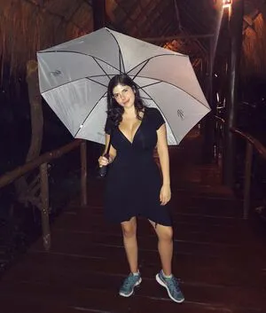 Emily H Barry OnlyFans Leaked Free Thumbnail Picture - #ozCdTDt0dW
