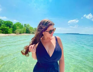 Emily H Barry OnlyFans Leaked Free Thumbnail Picture - #svciScclnl