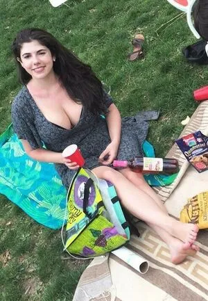 Emily Helen Barry OnlyFans Leaked Free Thumbnail Picture - #5G4w2qBN8A