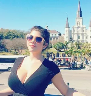 Emily Helen Barry OnlyFans Leaked Free Thumbnail Picture - #eMBPsbehiM