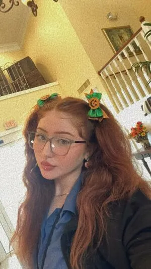 Emily Hensley OnlyFans Leaked Free Thumbnail Picture - #RICsYOuw08