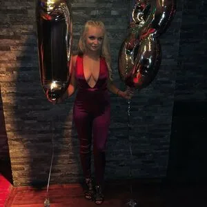 Emily Hewertson OnlyFans Leaked Free Thumbnail Picture - #X2DLk53vio