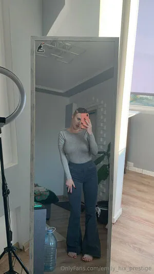 Emily Hix Prestige OnlyFans Leaked Free Thumbnail Picture - #zqL4RQXgE2