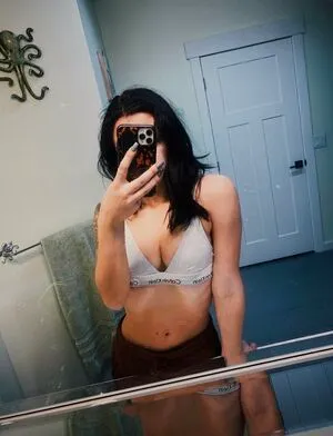 Emily Icx OnlyFans Leaked Free Thumbnail Picture - #R14A8gLCTo