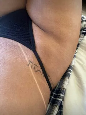 Emily Icx OnlyFans Leaked Free Thumbnail Picture - #pu2VL0iTA9