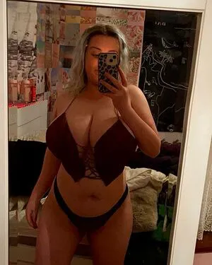 Emily J OnlyFans Leaked Free Thumbnail Picture - #GLMsi0ez0K
