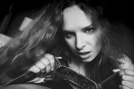 Emily Jezebelle Hamilton OnlyFans Leaked Free Thumbnail Picture - #Y32gmqkblJ