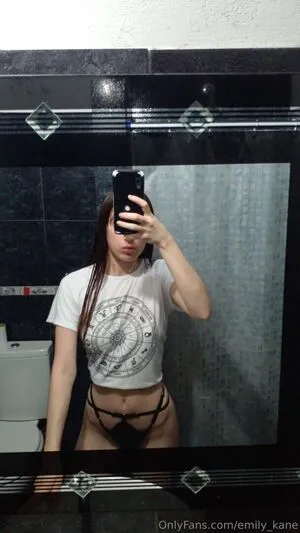 Emily Kane OnlyFans Leaked Free Thumbnail Picture - #zMKzxlx9AX