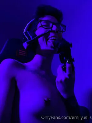 Emily Kat OnlyFans Leaked Free Thumbnail Picture - #0u7nFT7LiD