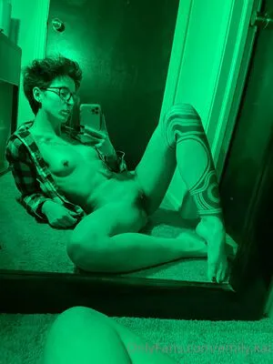 Emily Kat OnlyFans Leaked Free Thumbnail Picture - #OZljLkXoa5