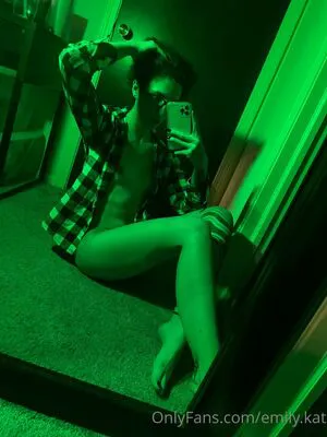 Emily Kat OnlyFans Leaked Free Thumbnail Picture - #t0r9yzs79n
