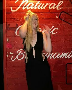 Emily Kinney Best Known Twd OnlyFans Leaked Free Thumbnail Picture - #SswCDWWazr