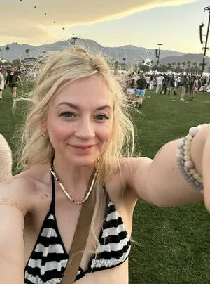 Emily Kinney OnlyFans Leaked Free Thumbnail Picture - #BsMygIrTtK