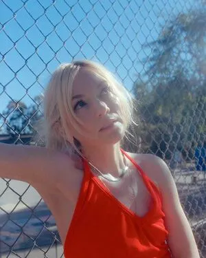 Emily Kinney OnlyFans Leaked Free Thumbnail Picture - #X2X8iaFL58