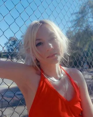 Emily Kinney OnlyFans Leaked Free Thumbnail Picture - #fLQjCrslm9