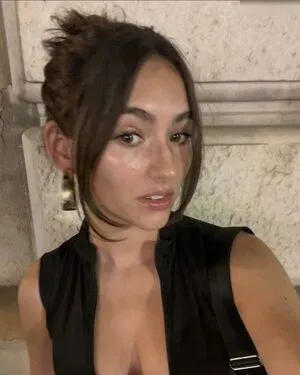 Emily Kusche OnlyFans Leaked Free Thumbnail Picture - #S3KmUOjE70