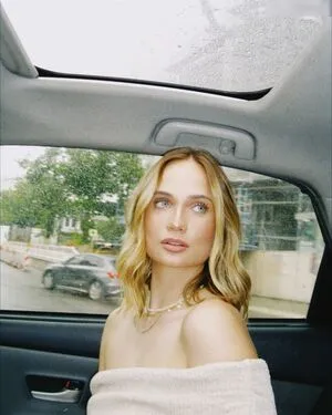 Emily Marie Neumann OnlyFans Leaked Free Thumbnail Picture - #Oc0yyHuPdx