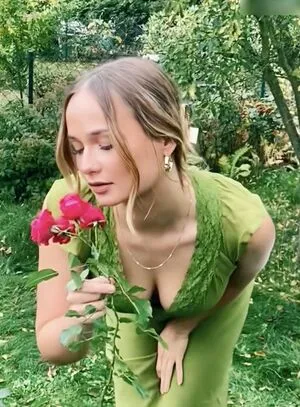 Emily Marie Neumann OnlyFans Leaked Free Thumbnail Picture - #oc3FBTTOwX