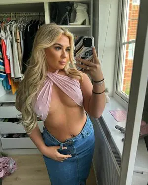 Emily Marlor OnlyFans Leaked Free Thumbnail Picture - #d4ttXo3eKP