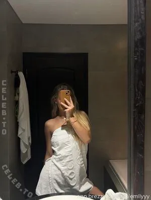 Emily Maurer OnlyFans Leaked Free Thumbnail Picture - #rmE9DXgJMB