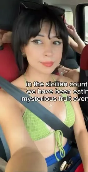 Emily Miko OnlyFans Leaked Free Thumbnail Picture - #2FNZxWT3FS