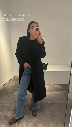 Emily Oberg OnlyFans Leaked Free Thumbnail Picture - #TyrPAG38Hu