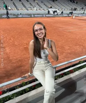 Emily Oberg OnlyFans Leaked Free Thumbnail Picture - #mzOdJmkdmP