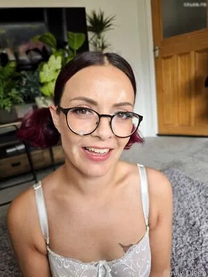 Emily Olsen OnlyFans Leaked Free Thumbnail Picture - #bKQ0pB3KLJ