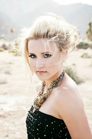 Emily Osment OnlyFans Leaked Free Thumbnail Picture - #2qevHc4Cfd
