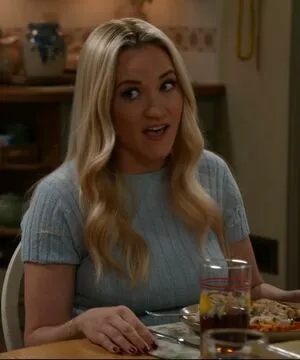 Emily Osment OnlyFans Leaked Free Thumbnail Picture - #BW6QuaOEYW