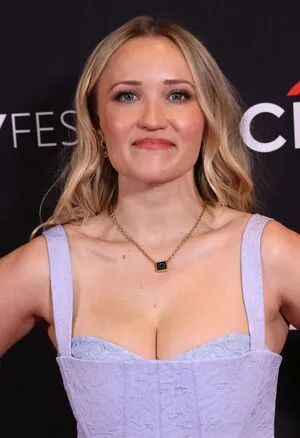 Emily Osment OnlyFans Leaked Free Thumbnail Picture - #FcuZxTSzQ0