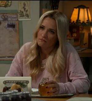 Emily Osment OnlyFans Leaked Free Thumbnail Picture - #JybcucyXi2