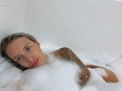 Emily Paul OnlyFans Leaked Free Thumbnail Picture - #ZuBIPvgqZ4