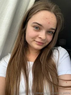 Emily Petite OnlyFans Leaked Free Thumbnail Picture - #EsOuRetoxA