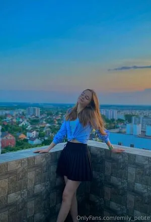 Emily Petite OnlyFans Leaked Free Thumbnail Picture - #Fr6rc9MHKL