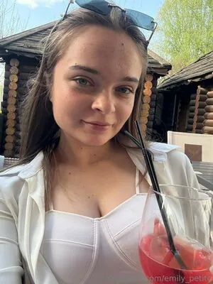 Emily Petite OnlyFans Leaked Free Thumbnail Picture - #J37Elx5cCf