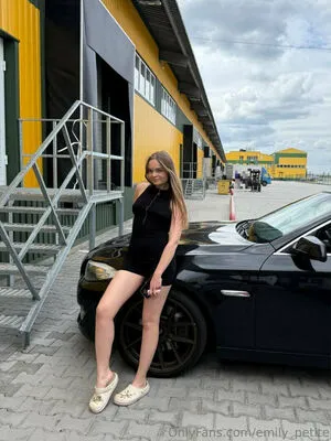 Emily Petite OnlyFans Leaked Free Thumbnail Picture - #L4VHdmjlTG