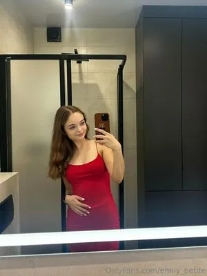Emily Petite OnlyFans Leaked Free Thumbnail Picture - #aDx39wGInI
