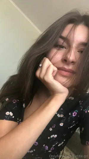 Emily Petitegrl OnlyFans Leaked Free Thumbnail Picture - #1HlKkirSN7