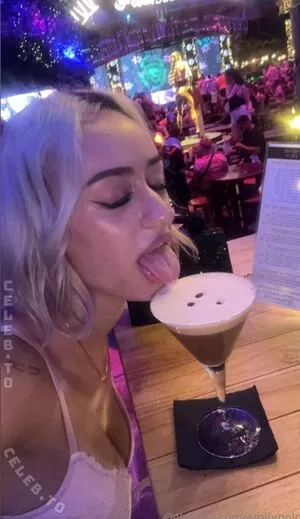 Emily Polch OnlyFans Leaked Free Thumbnail Picture - #04fJxgXwsd