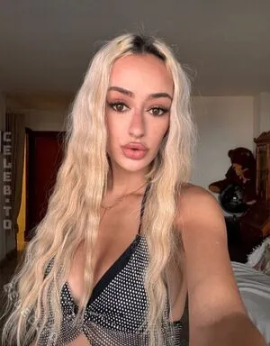 Emily Polch OnlyFans Leaked Free Thumbnail Picture - #g3dcZhLsP6