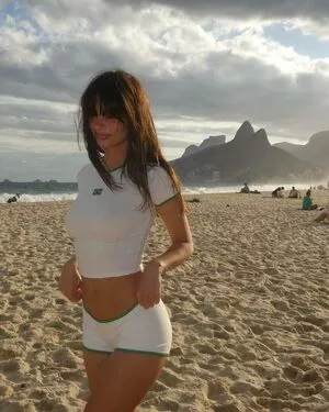 Emily Ratajkowski OnlyFans Leaked Free Thumbnail Picture - #04plabCttm