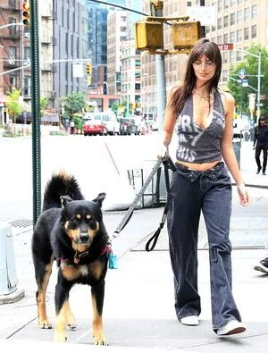 Emily Ratajkowski OnlyFans Leaked Free Thumbnail Picture - #0s3eKMN718