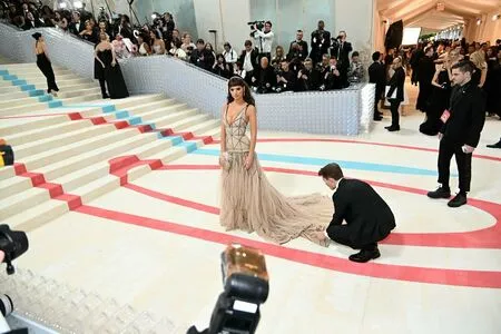 Emily Ratajkowski OnlyFans Leaked Free Thumbnail Picture - #17LPN0aCEg