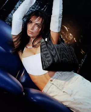 Emily Ratajkowski OnlyFans Leaked Free Thumbnail Picture - #1TvOD5minQ