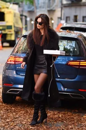 Emily Ratajkowski OnlyFans Leaked Free Thumbnail Picture - #1kNGJ1kaau