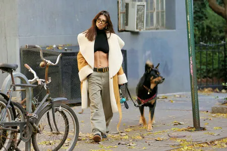 Emily Ratajkowski OnlyFans Leaked Free Thumbnail Picture - #2IgLI9qpMN