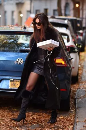 Emily Ratajkowski OnlyFans Leaked Free Thumbnail Picture - #2stExspqaq